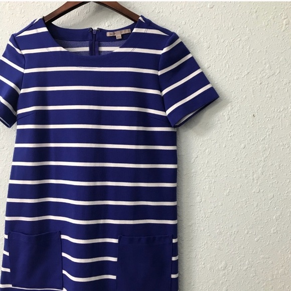 GAP Blue/White Striped Dress w/ Pockets - Picture 2 of 3